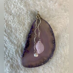 Purple‎ Agate Pendant With Freshwater and Leaf Pearl Accent